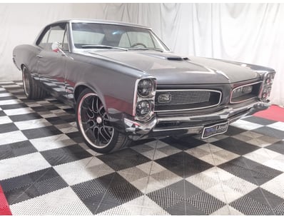 Classic, Muscle & Barn Finds - Lot 12
