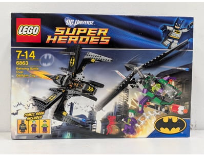 LEGO DC Universe Super Heroes set 6863 "Batwing Ba...