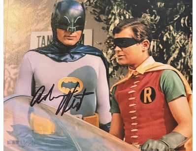 ADAM WEST SIGNED BATMAN PHOTO

Adam West Personall...