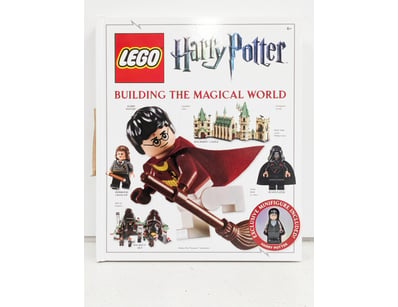 LEGO Harry Potter "Building the Magical World" har...