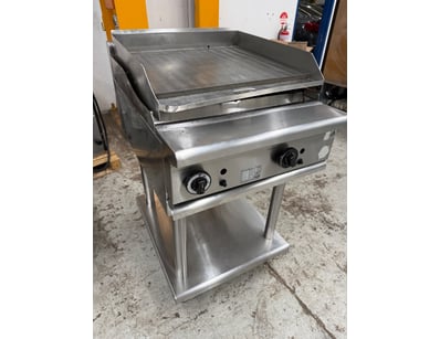 B&S Griddle- Flat, Model: CBR-6, Serial: CBR-143, ...