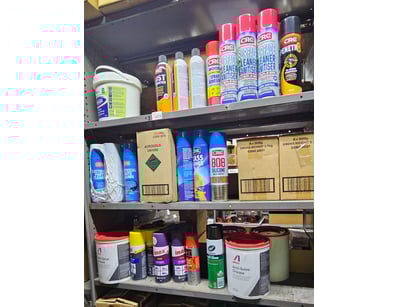 Distribution Business Equipment Liquidation (ON... - Lot 519