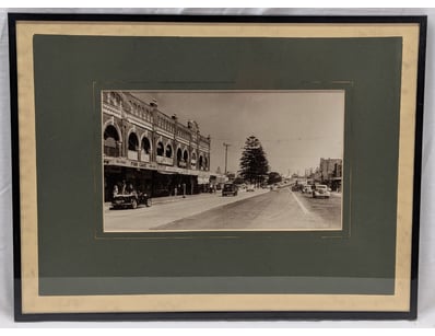 Mancave & Memorabilia (A995) - Lot 552