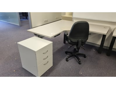 Office Furniture & Equipment (NSWA985) - Lot 287