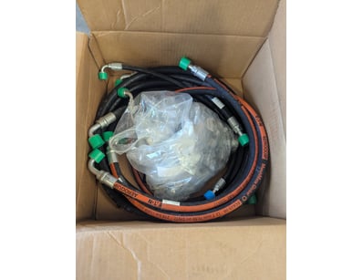 Air hoses and fittings 

SOLD AS LOT

