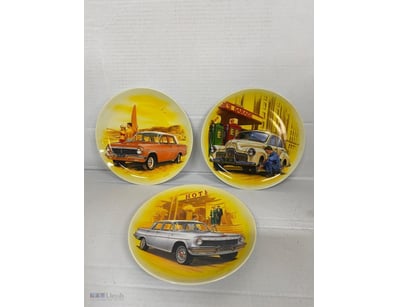 LOT OF 3 PLATES, CLASSIC VINTAGE CARS. AUTHENTIC C...