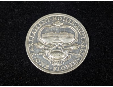 1927 AUSTRALIAN 8 PEARL PARLIAMENT HOUSE FLORIN
...