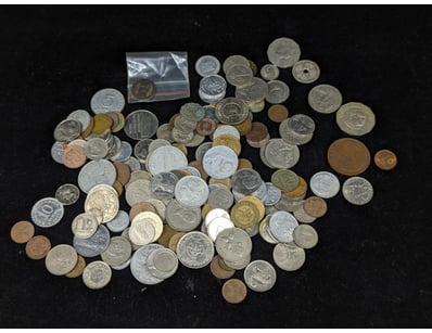 MIXED INTERNATIONAL COIN COLLECTION - MULTIPLE COU...