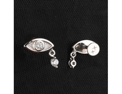 The Sterling Collection - Pendants, Rings, Brac... - Lot 386