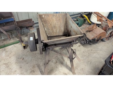 UNRESERVED Farm Equipment & Machinery Clearance (... - Lot 6