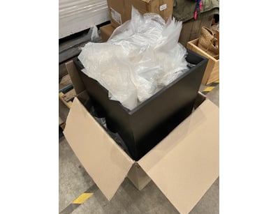 Entire Vintage Clothing Store Liquidation (ON11... - Lot 486