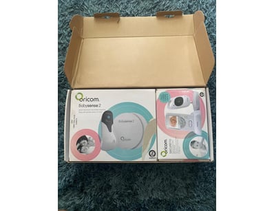 Gadgets, Music & Pastimes (A988) - Lot 666