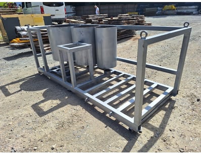 Machinery, Trucks & Attachments - Lot 37