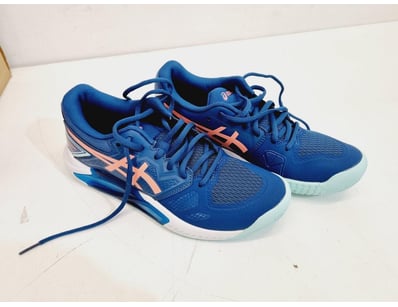 Major Brand Apparel & Footwear Liquidation Even... - Lot 269