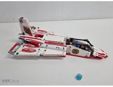 LEGO TECHNIC FIRE RESCUE AIRCRAFT SET - MODULAR CO...