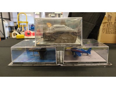 SET OF EAGLEMOSS BATMAN CARS

Item Size: Height:...