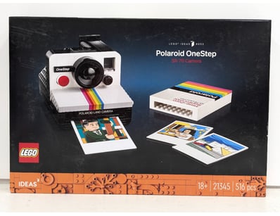 LEGO Ideas #053 Polaroid OneStep SX-70 Camera set....