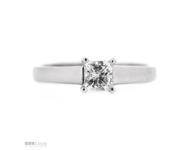 18K WHITE GOLD, 0.79CT DIAMOND, SOLITAIRE RING.   ...