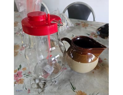 Retro Glass Pitcher & Milk Hug, SOLD AS LOT

Onsit...