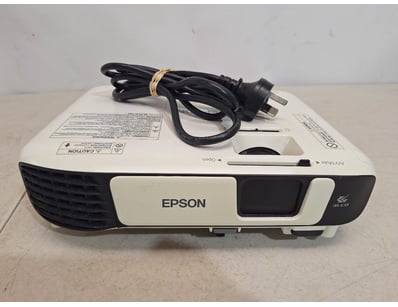 Home Entertainment, Audio & Computers (A995) - Lot 1027