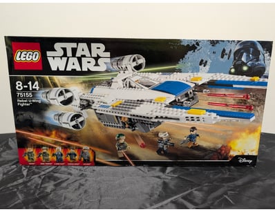 **UNRESERVED** LIFETIME COLLECTION OF LEGO PART... - Lot 793