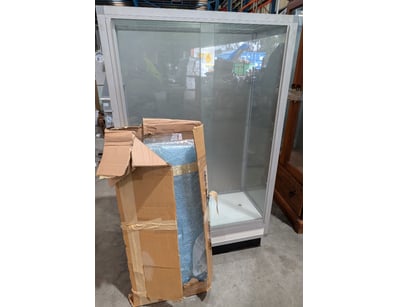 Glass Display Cabinet with Three Glass Shelves 

D...