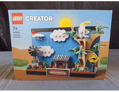 **UNRESERVED** LIFETIME COLLECTION OF LEGO PART... - Lot 129