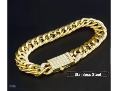 GOLD STAINLESS STEEL UNISEX LINK BRACELET WITH CUB...