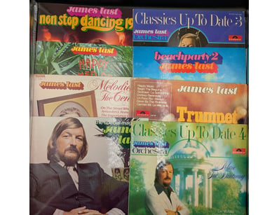JAMES LAST VINYL RECORD COLLECTION - 8 ALBUMS

C...