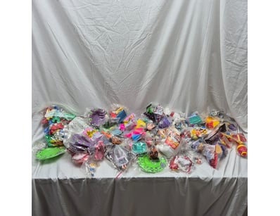 The Curio Collection (A985) - Lot 545