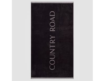 UNRESERVED Day 4: Brand New Designer Towels - Lot 3