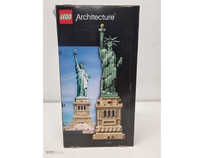 LEGO ARCHITECTURE STATUE OF LIBERTY SET 21042

Ite...