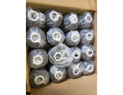 16Pcs 100% Nylon Yarn - Dark Grey

Sold as lot
...