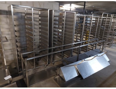 Abandoned Basement Catering Equipment - UNRESER... - Lot 164