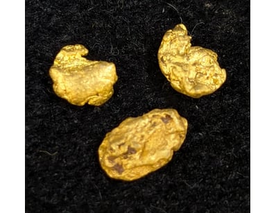 Banknotes & Coins (A982) - Lot 1301