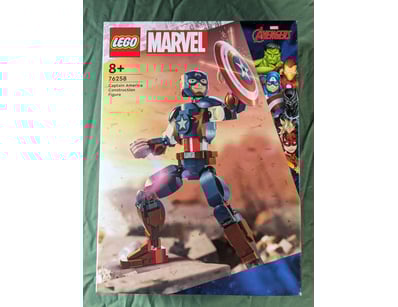 **UNRESERVED** LIFETIME COLLECTION OF LEGO PART... - Lot 141