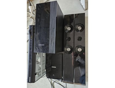 Home Entertainment, Audio & Computers (A982) - Lot 58