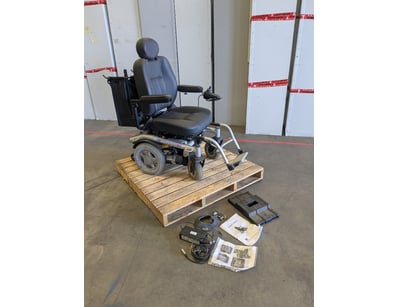 Homeware, Sporting & Apparel (WAA983) - Lot 13