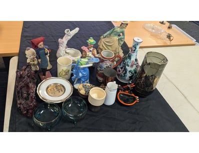 The Curio Collection (A1000) - Lot 1821