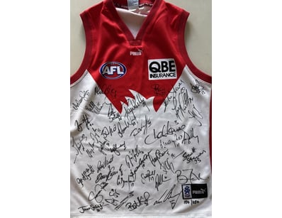 Mancave & Memorabilia (A1007) - Lot 104