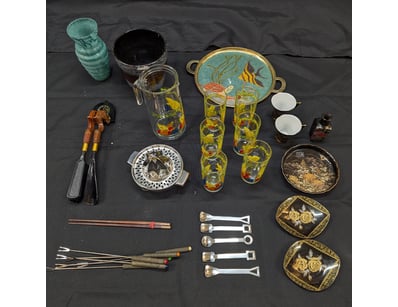 The Curio Collection (A979) - Lot 8254