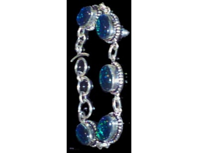 113 TCW  STERLING SILVER AND OPAL BRACELET     

W...