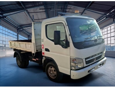 2010 Mitsubishi CANTER

Year 2010
Make: Mitsubishi...