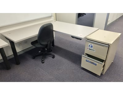Office Furniture & Equipment (NSWA985) - Lot 286