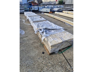 Timber 180mm x 30mm Mey pine Fascia DAR  H3

36 ...