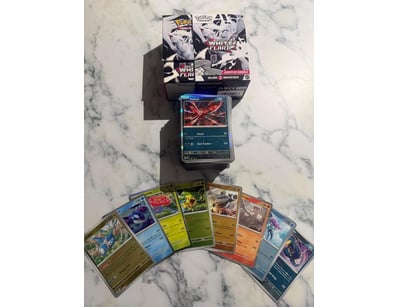 Trading Cards, Gaming & Collectables (A1000) - Lot 915