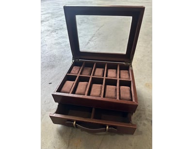 Sport, Leisure & Lifestyle (A990) - Lot 109