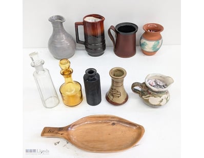 VINTAGE DECORATIVE AND FUNCTIONAL GLASSWARE AND CE...