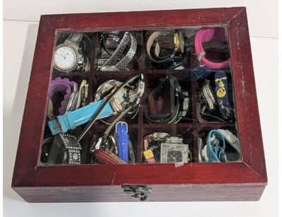 The Curio Collection (A999) - Lot 608