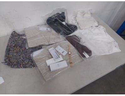 Unclaimed Freight (GCA998) - Lot 1593